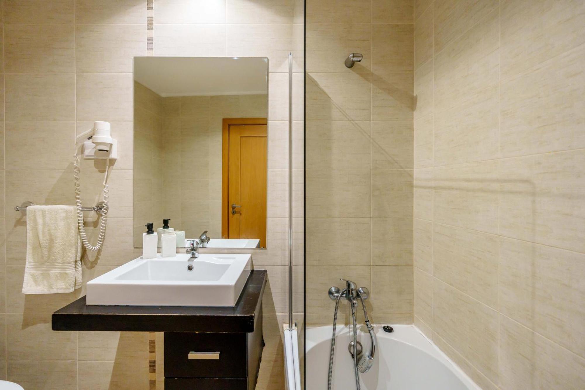 Breathtaking Coral Ocean View Apartment At Oa Portimão Esterno foto