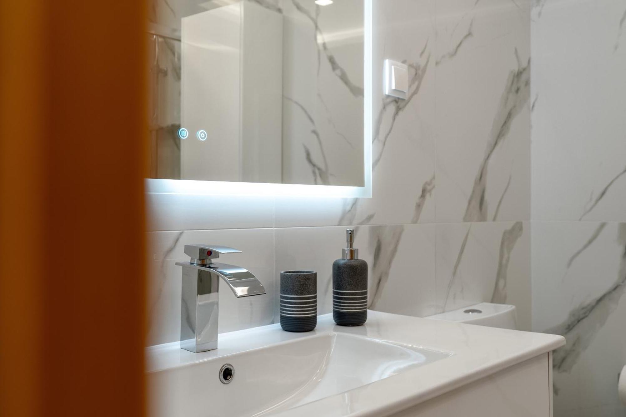 Breathtaking Coral Ocean View Apartment At Oa Portimão Esterno foto